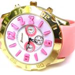 Ρολόι με καουτσούκ λουράκι