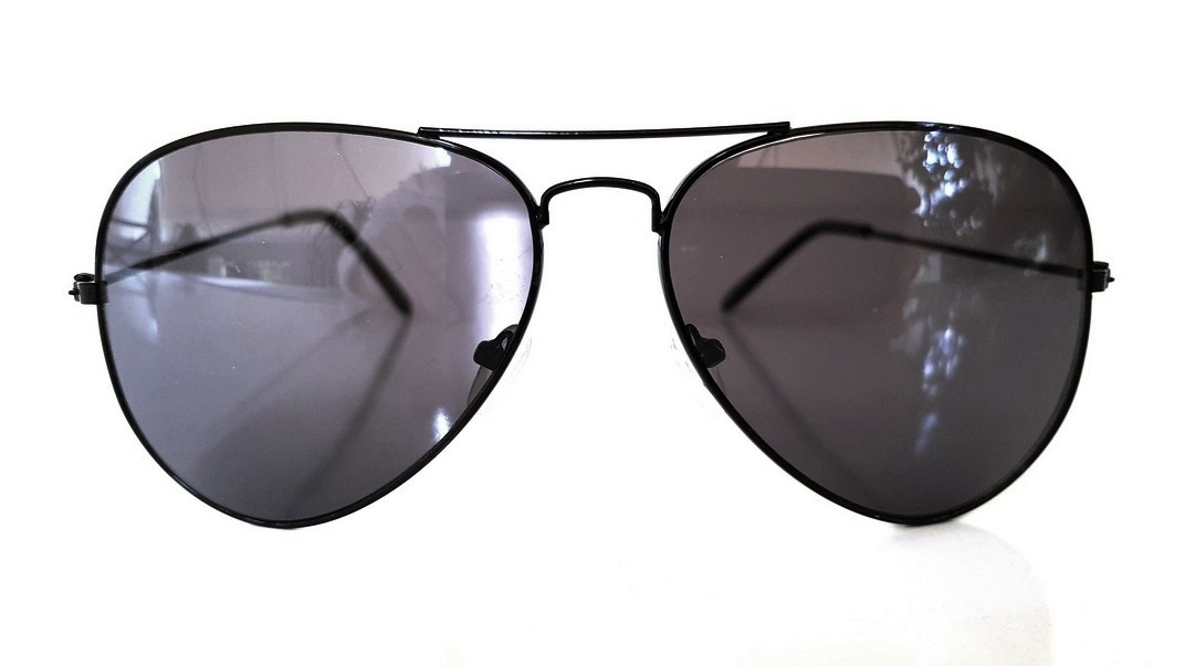 Sunglasses with black lens
