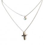 Κοντό ατσάλινο κολιέ με σταυρό και μάτι