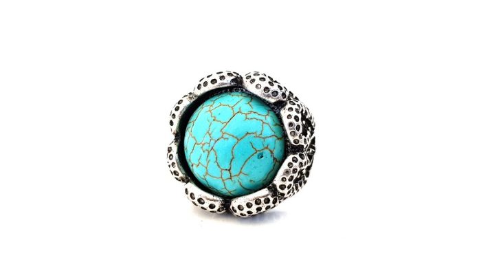 Ring with blue chalice stone