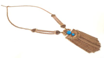 Μακρύ κολιέ σε boho στυλ