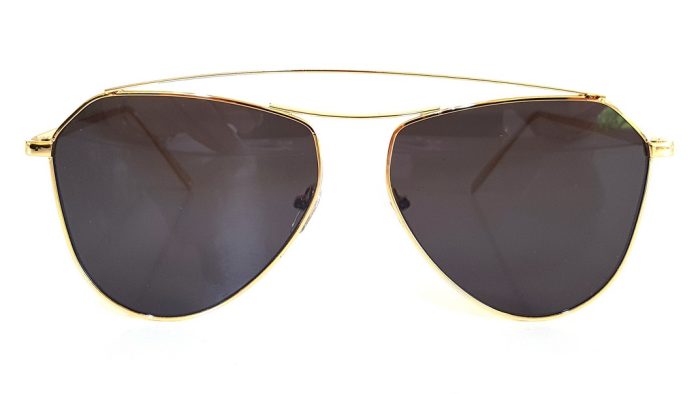 Sunglasses in aviator style