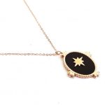 Κοντό ατσάλινο κολιέ με ρετρό στοιχείο