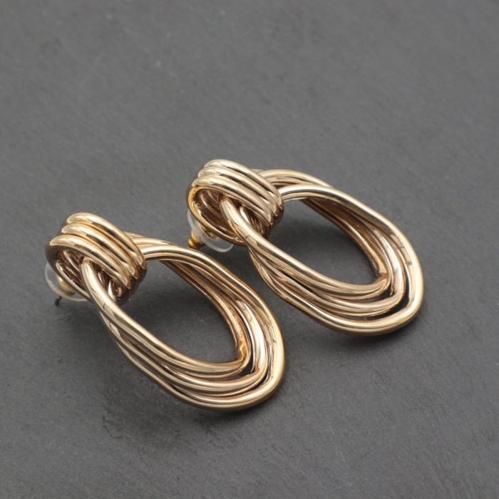 Triple oval steel rings