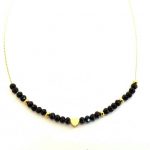 Κοντό ατσάλινο κολιέ με καρδιά