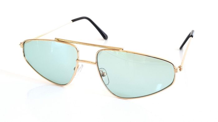 Sunglasses in a sporty line
