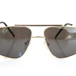 Γυαλιά ηλίου σε σπορ γραμμή