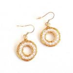 Σκουλαρίκια με σύρμα και πέρλες