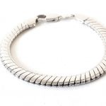 Βραχιόλι από πλακέ αλυσίδα