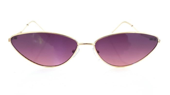Sunglasses with cat eye lenses