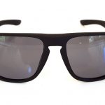 Γυαλιά ηλίου τύπου wayfarer