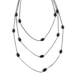 Τριπλό μαύρο κολιέ