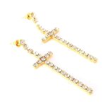 Μακριά σκουλαρίκια σταυροί με στρας