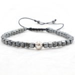 Μακραμε βραχιόλι με χάντρες αιματίτη