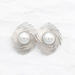 Ατσάλινα σκουλαρίκια