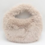 Χνουδωτή τσάντα