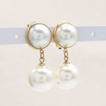 Κρεμαστά σκουλαρίκια κλιπ με μεγάλη στρογγυλή πέρλα χρυσά