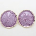 Μωβ σκουλαρίκια με χρυσο περίγραμμα