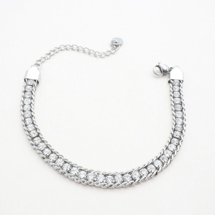Ατσάλινο βραχιόλι ριβιέρα, αλλιώς και tennis bracelet, σε ασημί χρώμα