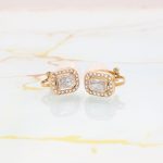 μικρά σκουλαρίκια με κλιπ και στρας