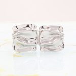 Ατσάλινα σκουλαρίκια με κλιπ τσαλακωμένα ασημί