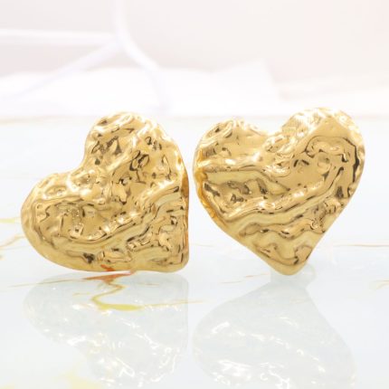 Ατσάλινα  σκουλαρίκια καρδιές σαν σφυρήλατες με κούμπωμα κλιπ