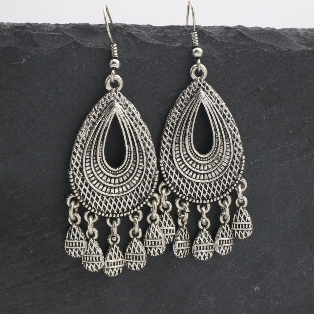 Κρεμαστά boho σκουλαρίκια Tribal με σταγόνες Κρεμαστά boho σκουλαρίκια Tribal με σταγόνες