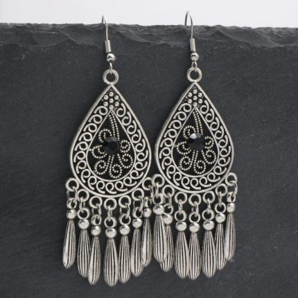 Κρεμαστά boho σκουλαρίκια Miran με κρεμαστά στοιχεία