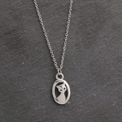 Κολιέ με γάτα ασημί