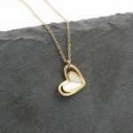 Κολιέ με καρδιά και όψη φίλντισι