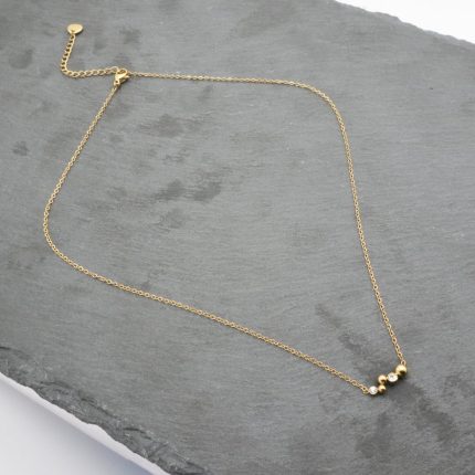 Ατσάλινο κολιέ με στρας, σε χρυσό χρώμα