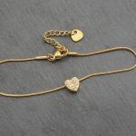 Ατσάλινο βραχιόλι με καρδιά από στρας