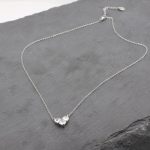 Ατσάλινο κολιέ με καρδιά απο κρύσταλλα