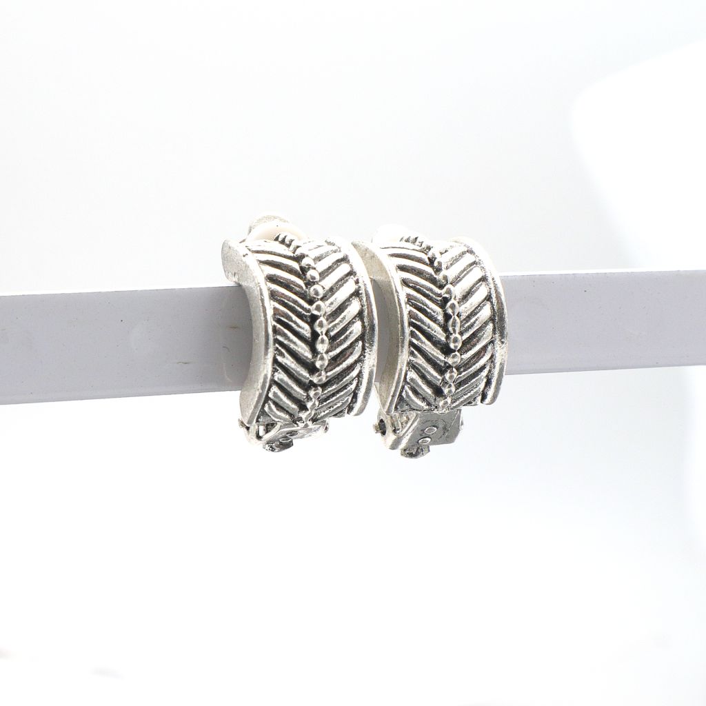 Boho σκουλρίκια με κλιπ Boho σκουλρίκια με κλιπ